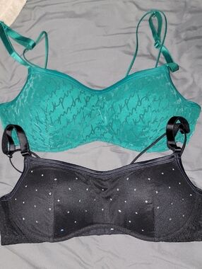 Two NWOT VS Pink Push-up Bras